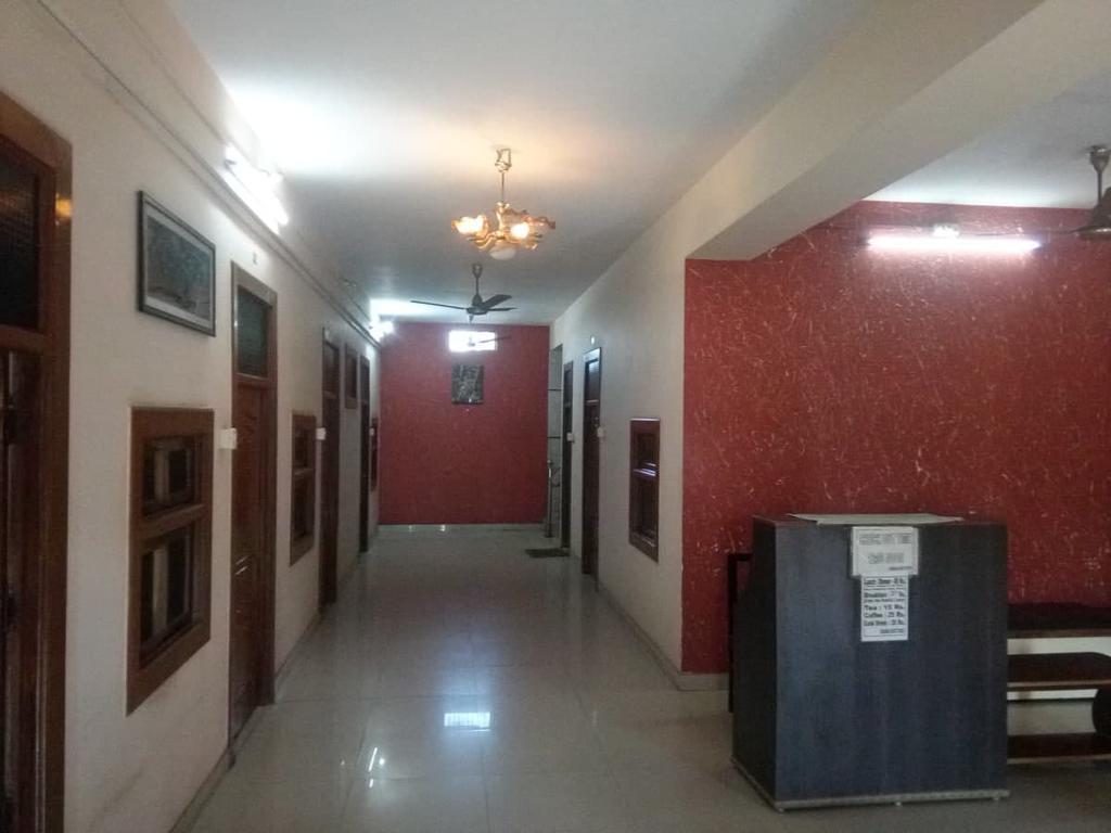 Chandra Guest House Bharatpur Exteriör bild