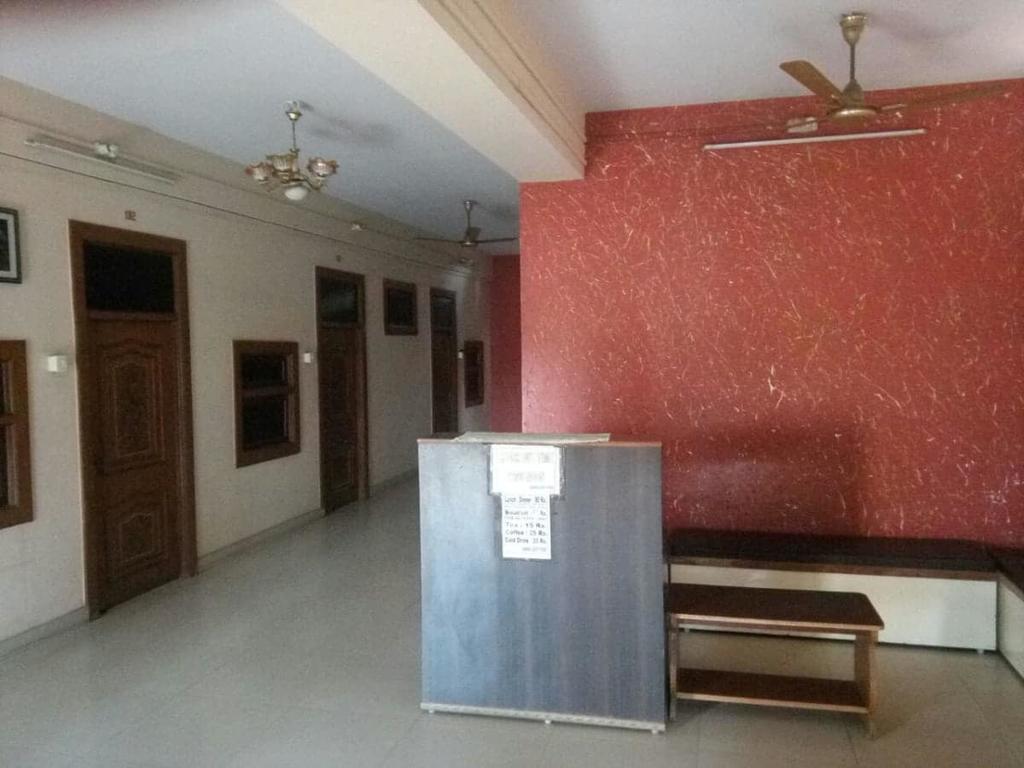 Chandra Guest House Bharatpur Exteriör bild